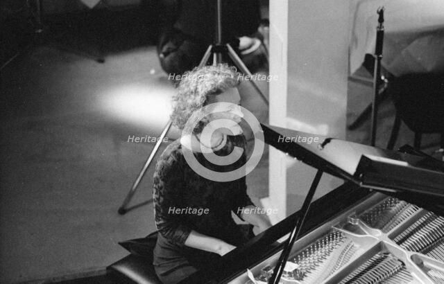 Lynne Arriale, Pizza Express, Maidstone, Kent, July 1985. Creator: Brian O'Connor.