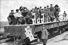 M. Baker en France; En inspection sur une voie ferree, M. Newton D. Baker, le general..., 1917. Creator: Unknown