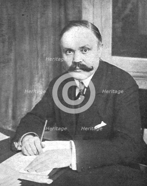 'M. Loucheur, sous-secretaire d'Etat au ministere de l'Armement et des Fabrications de guerre', 1916 Creator: Manuel.