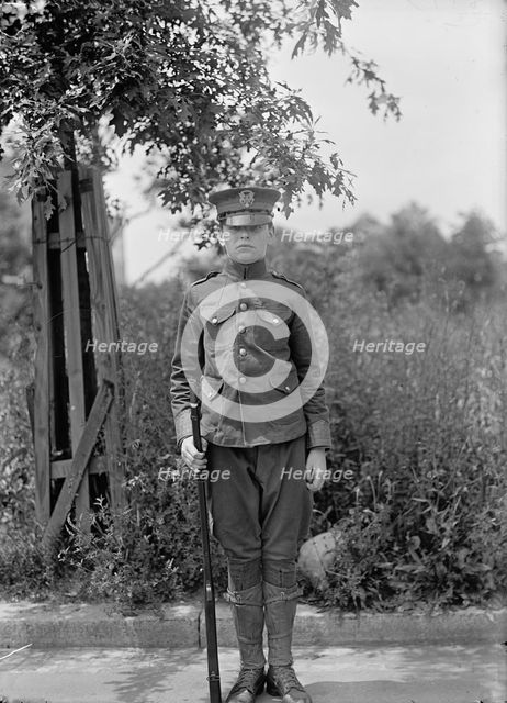 M.M. Condon, Junior American Guard, 1917.  Creator: Harris & Ewing.