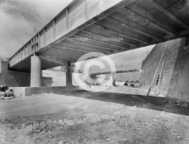 M1 Motorway, Challney, Luton, Bedfordshire, 06/07/1959. Creator: John Laing plc.