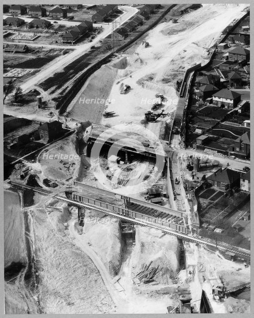 M1 Motorway, Structure 9 Luton-Dunstable Railway Bridge, Caddington, Central Bedfordshire, 24/04 Creator: John Laing plc.