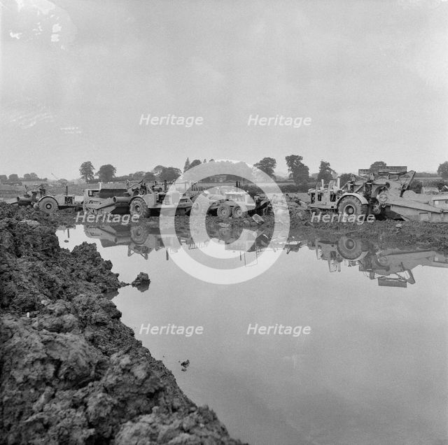 M1 Motorway, Watford, Daventry, Northamptonshire, 06/1958. Creator: John Laing plc.