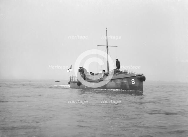 Motor yacht 'Mynonie II', 1914. Creator: Kirk & Sons of Cowes.