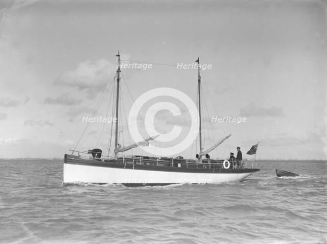Motor yacht 'Neva' under way, 1911. Creator: Kirk & Sons of Cowes.