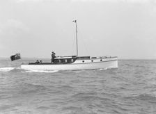 Motor yacht Stella Maris under way, 1914. Creator: Kirk & Sons of Cowes