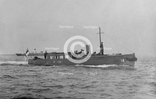 Motorboat Ytene (18) under way, 1921. Creator: Kirk & Sons of Cowes.