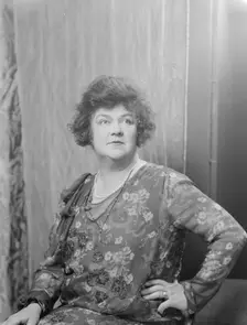 Mott-Smith, May, Miss, or Mrs. Mary Mott Small, portrait photograph, 1928 May 10. Creator: Arnold Genthe