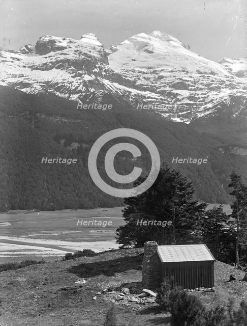 Mount Earnslaw from 25 Mile Hut, 1900. Creator: Muir & Moodie.