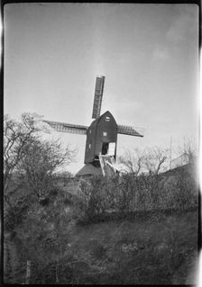 Mount Ephraim Windmill, Moat Lane, Mount Ephraim, Ash, Dover, Kent, 1929. Creator: Francis Matthew Shea