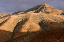 Mountains between La Pared and Pajara, Fuerteventura, Canary Islands