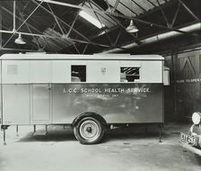 Mobile dental unit, 1947