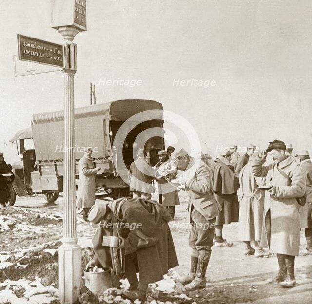 Mobile kitchen on the Voie Sacrée, Verdun, northern France, c1914-c1918.  Artist: Unknown.