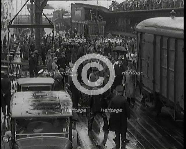 Mohandas K Gandhi (Mahatma) Walking Along the Docks, 1931. Creator: British Pathe Ltd.