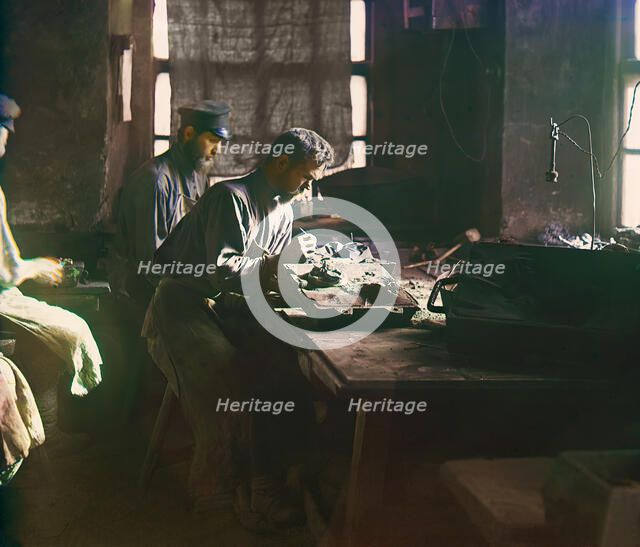 Molding of an artistic casting, Kasli Iron Works, 1910. Creator: Sergey Mikhaylovich Prokudin-Gorsky.