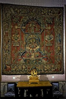 Monkeys and grotesques c. 1550, tapestry of the Brussels School