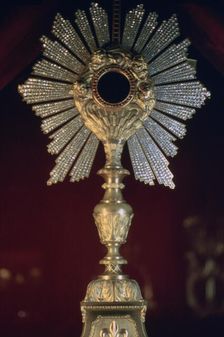 Monstrance, Notre Dame, Paris. Artist: Nick Board