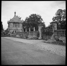 Montacute House, Montacute, South Somerset, Somerset, 1938. Creator: Marjory L Wight