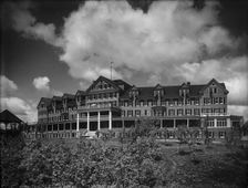 Montanesca Hotel, between 1890 and 1905. Creator: Unknown