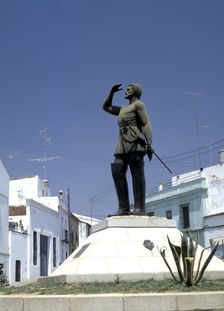 Monument in Jerez de los Caballeros hometown of Vasco Nuñez de Balboa (1475-1517), Spanish conque…