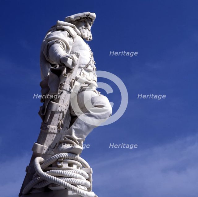 Monument with the marble statue dedicated in his hometown to Juan Sebastian Elcano (1486-1526), ?…