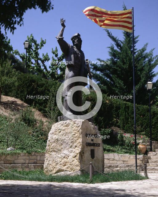 Monument to Carrasclet, nickname of the guerrilla Joan Pere Barceló i Anguera (1682-1743).