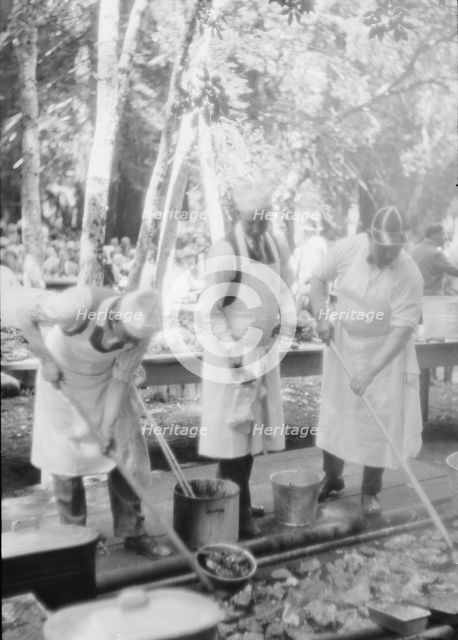 Moore, George Gordon, barbecue, 1927 Aug. Creator: Arnold Genthe.