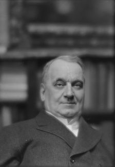 Mopham, A.J., portrait photograph, 1915 Dec. 10. Creator: Arnold Genthe