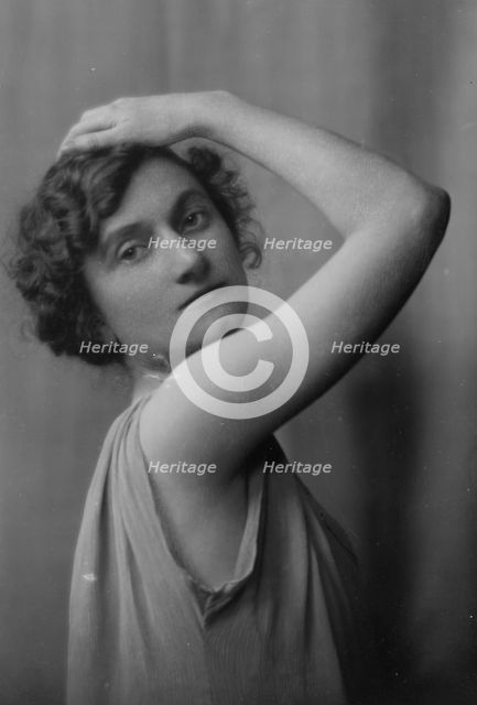 Morgan, Marion, Miss, portrait photograph, 1917 June 5. Creator: Arnold Genthe.