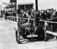 Morgan Anzani engine, Douglas Hawkes at Brooklands 1922
