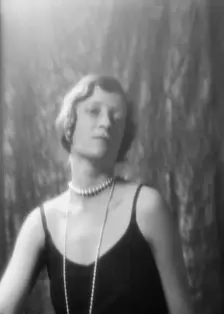 Morgan, D.P., Jr., Mrs., portrait photograph, 1930 Mar. or Apr. Creator: Arnold Genthe