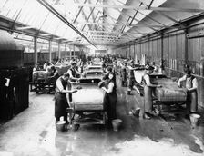 Morris Cowley paint shop, 1920s