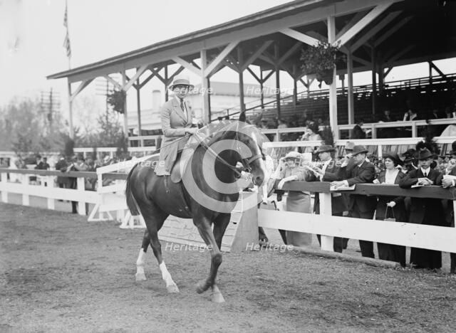 Morton, Miss Helen - Horse Show, 1914. Creator: Harris & Ewing.