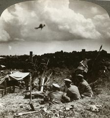 Mortars in the trenches, World War I, 1914-1918.Artist: Realistic Travels Publishers