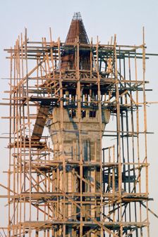 Mosque under construction, Al Ahmadi, Kuwait Artist: Tony Evans