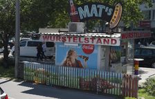 Mat's hot dog wurstelstand Vienna, Austria, 2022. Creator: Ethel Davies