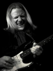 Matt Scofield, 2013. Artist: Alan John Ainsworth