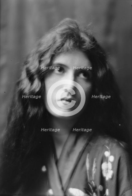 Maude, Bonnie, Miss, portrait photograph, between 1912 and 1918. Creator: Arnold Genthe.