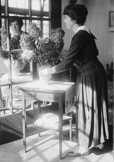 Maude [i.e. Maud] Powell, between c1915 and c1920. Creator: Bain News Service