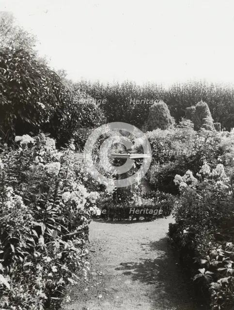 "Maudesleigh," Frederick Strong Moseley house, Newburyport, Massachusetts, 1920. Creator: Frances Benjamin Johnston.
