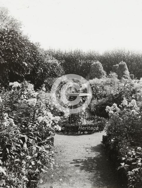 "Maudesleigh," Frederick Strong Moseley house, Newburyport, Massachusetts, 1920. Creator: Frances Benjamin Johnston.