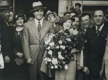 Max Schmeling and Anny Ondra arrive in Barcelona, Spain, 1933