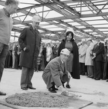 Mayday Hospital, London Road, West Thornton, Croydon, London, 01/05/1981. Creator: John Laing plc