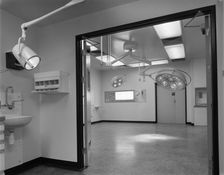 Mayday Hospital, London Road, West Thornton, Croydon, London, 10/12/1982. Creator: John Laing plc