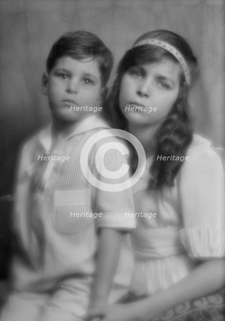 Mayer group (children), portrait photograph, 1915 Feb. 5. Creator: Arnold Genthe.