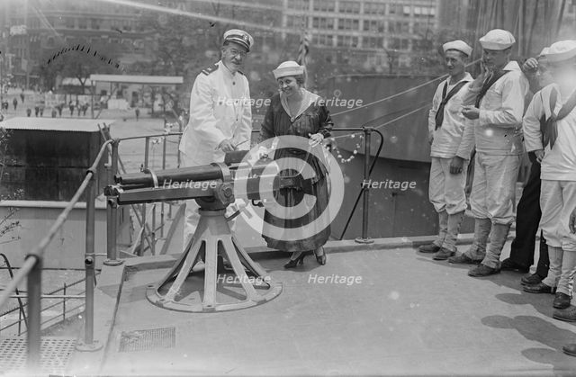Mabel Garrison & Captain Pierce, 16 Jul 1917. Creator: Bain News Service.