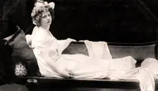 Mabel Love (1874-1953), English actress and dancer, early 20th century.Artist: Dover Street Studios