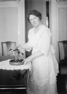 Macbeth, between c1915 and c1920. Creator: Bain News Service