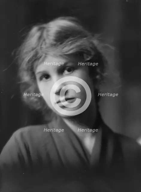 MacKaye, Percy, daughter of, portrait photograph, 1914 or 1915. Creator: Arnold Genthe.