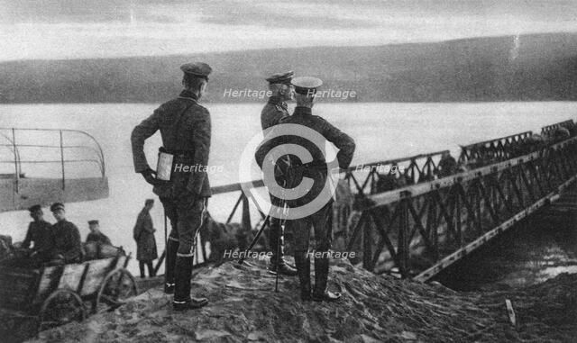 Mackensen's army crossing the Danube river, Romania, World War I, 1916. Artist: Unknown